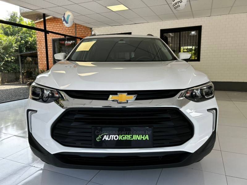 CHEVROLET - TRACKER - 2021/2022 - Branca - R$ 129.900,00