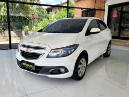 CHEVROLET - ONIX - 2016/2016 - Branca - R$ 54.900,00